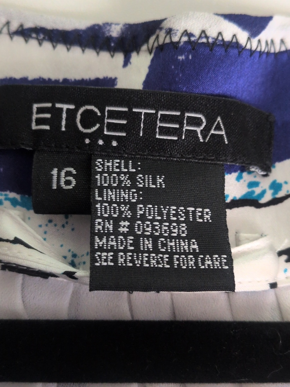 Etcetera White and Navy Printed Round Neck Sleeveless Silk Blouse - Picture 2 of 7